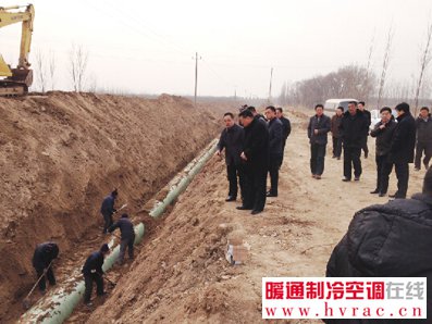 z6尊龙凯时德州市副市长黄金忠一行视察grad格瑞德集团玻璃钢管道工程