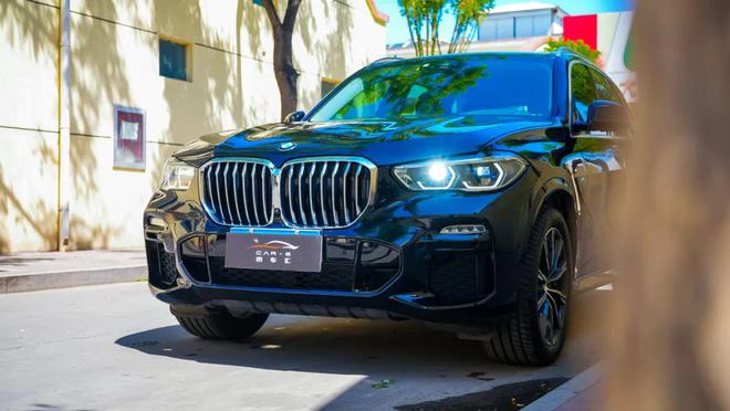 z6尊龙凯时，四分靠质量六分靠手艺宝马X5全车玻璃贴膜实拍效果