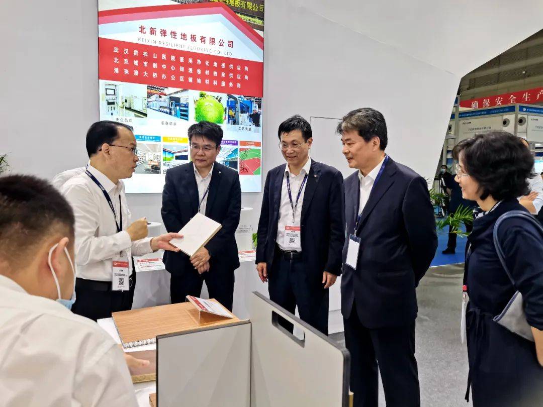 Z6尊龙，【建材头条】首届深圳国际复合材料工业技术展开幕；1-2月玻纤及制品动态