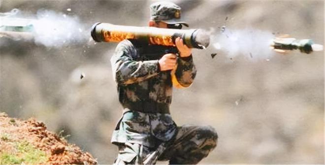 z6尊龙凯时，我国短命的单兵武器自带火焰皮肤用完一次就得丢掉！